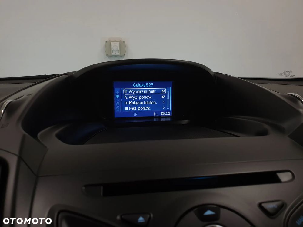 Ford Kuga - 19
