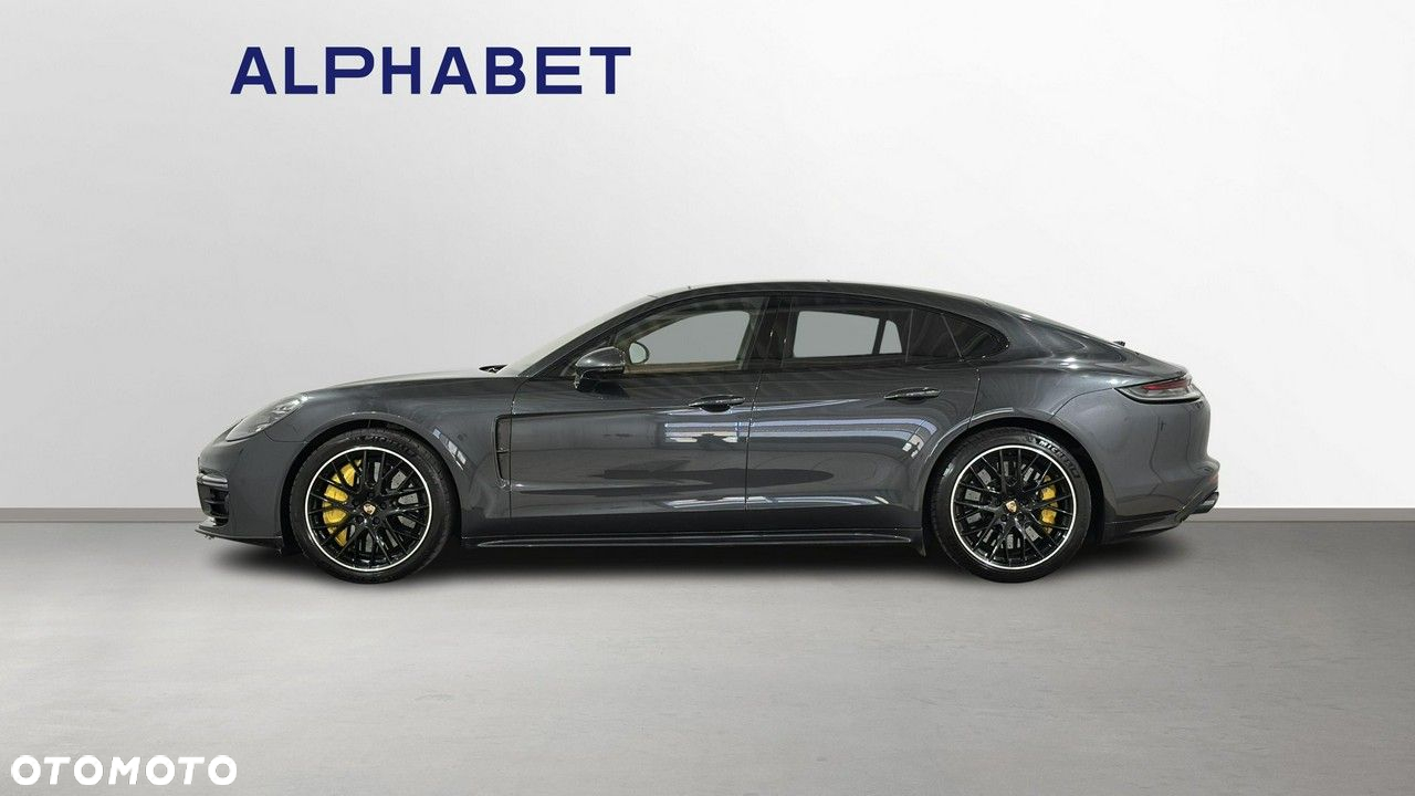 Porsche Panamera - 3