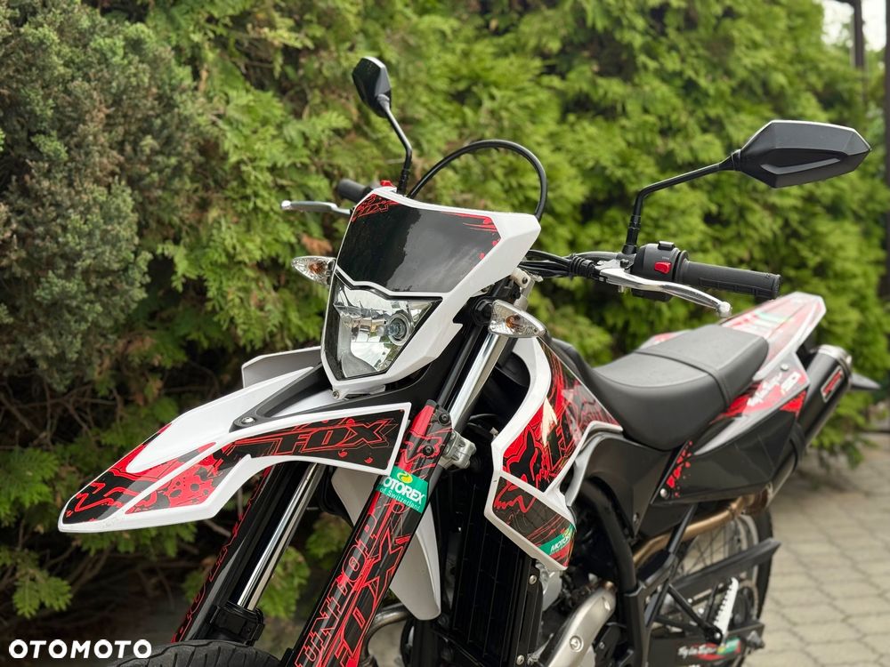 Yamaha WR - 22