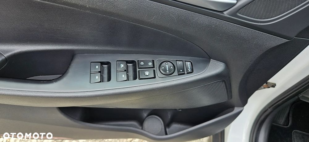 Hyundai Tucson 1.6 GDi Style 2WD - 32