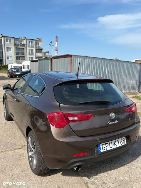 Alfa Romeo Giulietta 1.4 TB MultiAir Exclusive - 4