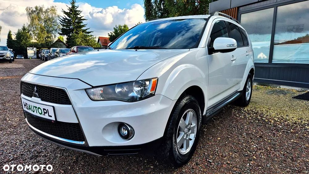 Mitsubishi Outlander 2.0 Intense + NAVI 2WD EU5 CVT - 24