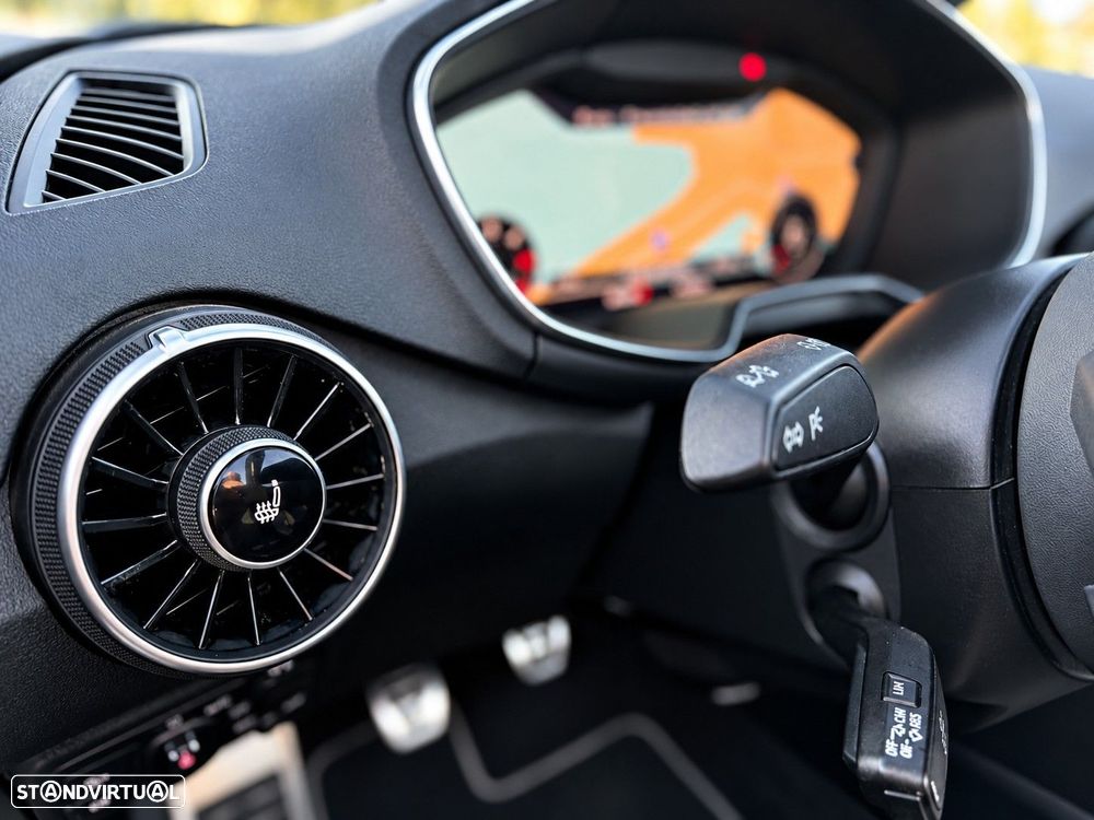 Audi TT Roadster 2.0 TDi - 12