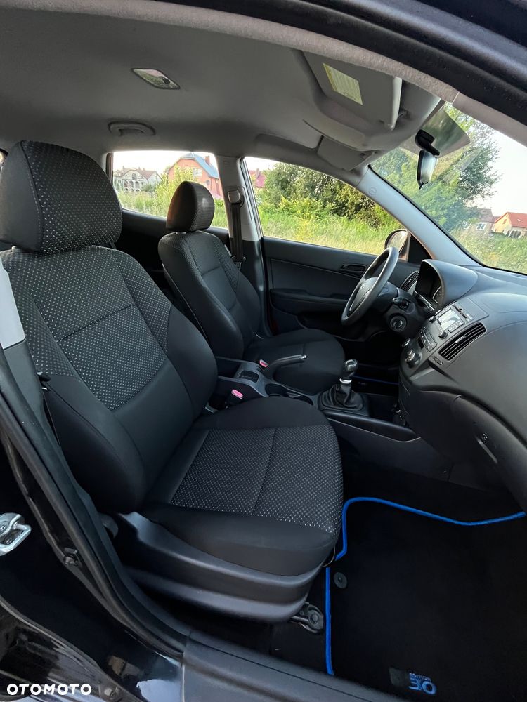 Hyundai i30 1.4 Blue Comfort - 13