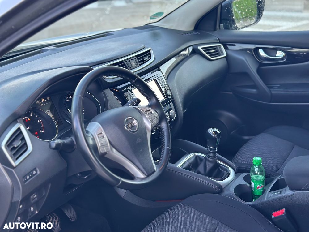 Nissan Qashqai 1.6 DCI Start/Stop N-Connecta - 36