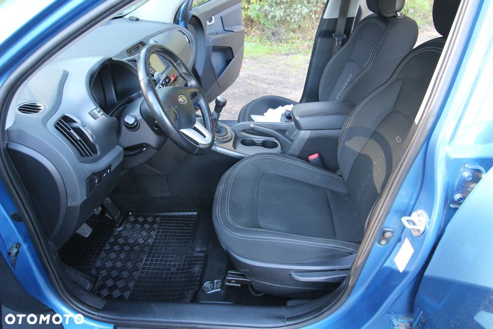 Kia Sportage 2.0 CVVT 2WD Spirit - 22