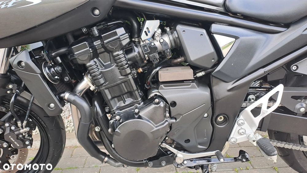 Suzuki Bandit - 37