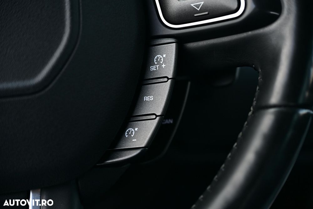 Land Rover Range Rover Evoque 2.0 l TD4 HSE Dynamic - 32