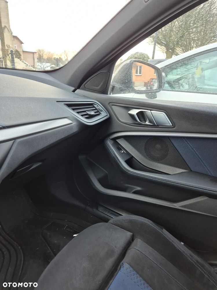 BMW Seria 1 - 17