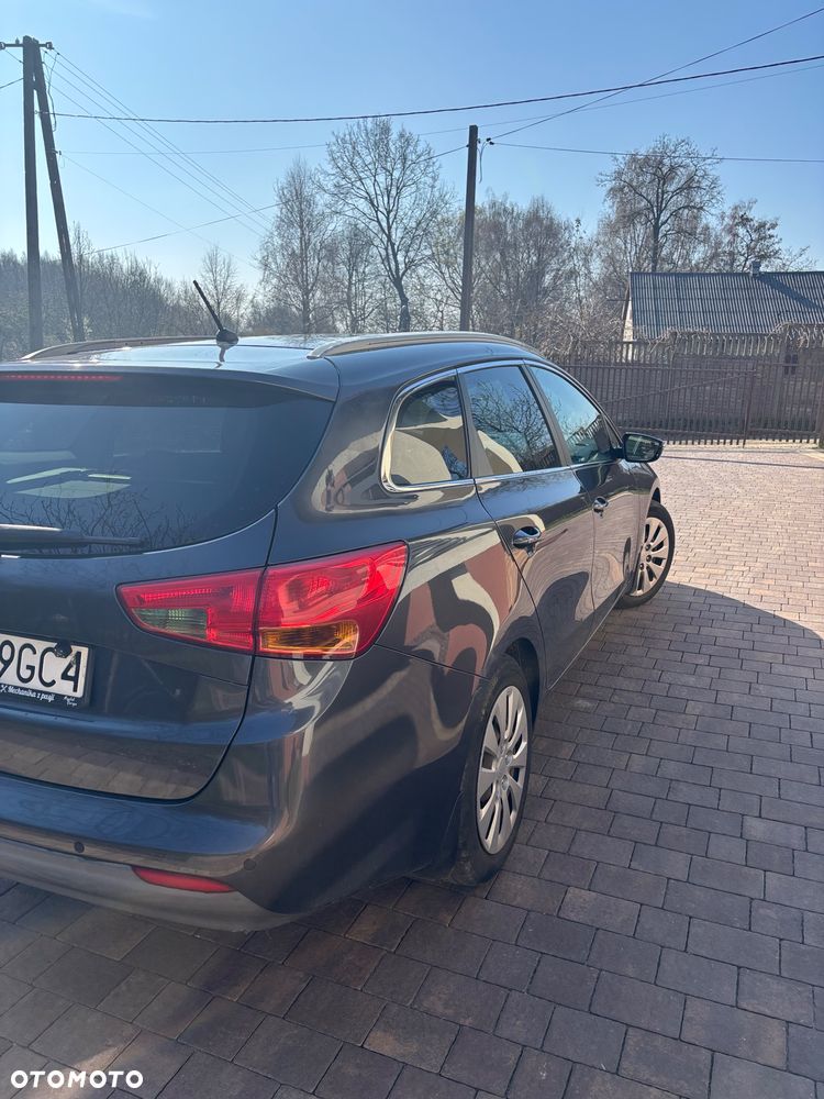 Kia Ceed 1.6 GDI L - 5