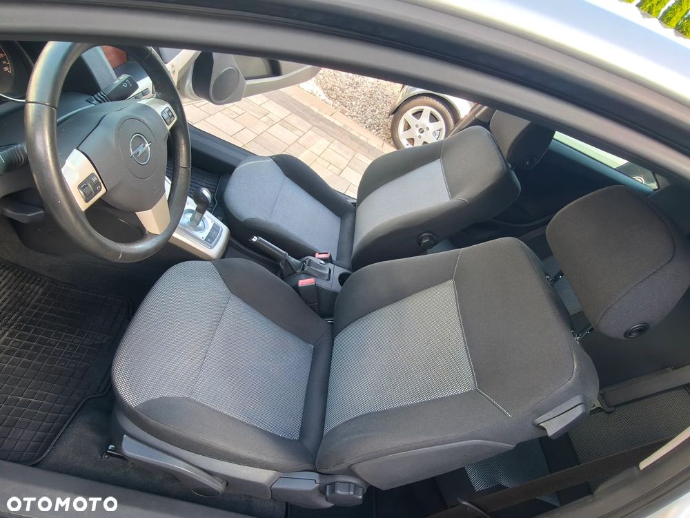 Opel Astra 1.6 111 EasyTronic - 31