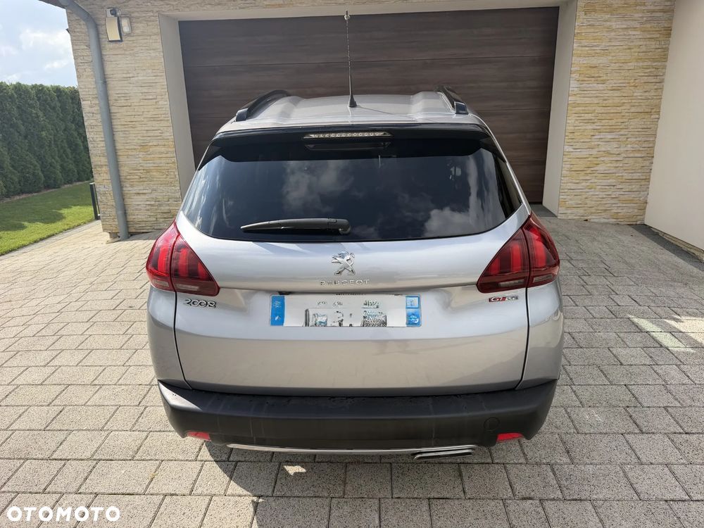 Peugeot 2008 - 7