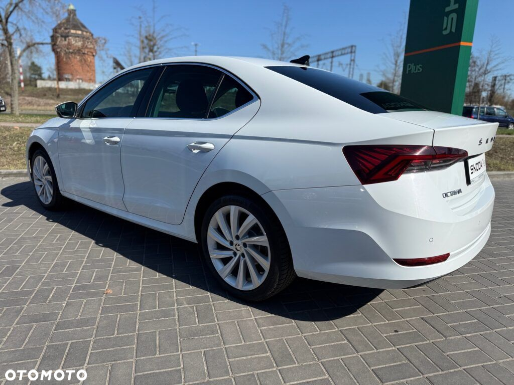 Skoda Octavia 1.5 TSI ACT Style - 9