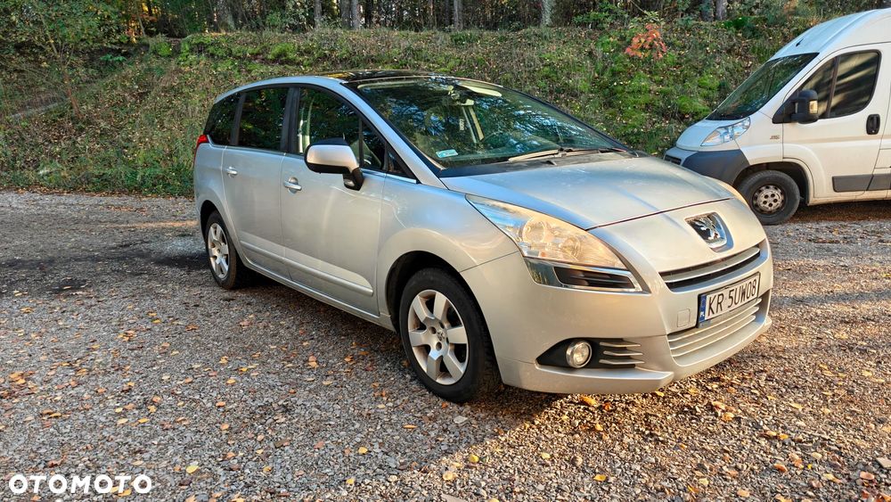 Peugeot 5008 1.6 THP Active 7os - 2