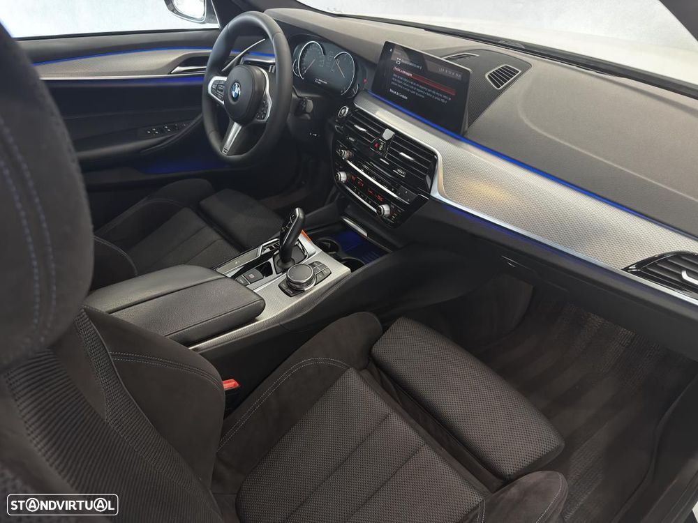 BMW 520 d Aut. M Sport Edition - 13