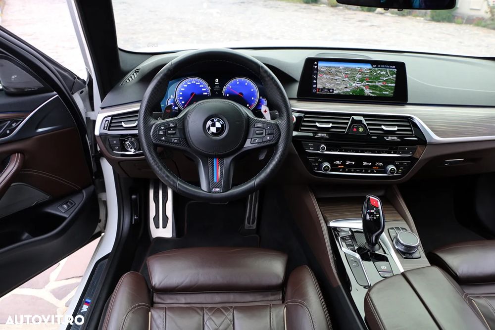 BMW Seria 5 520d AT - 28