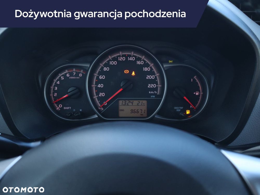 Toyota Yaris - 13