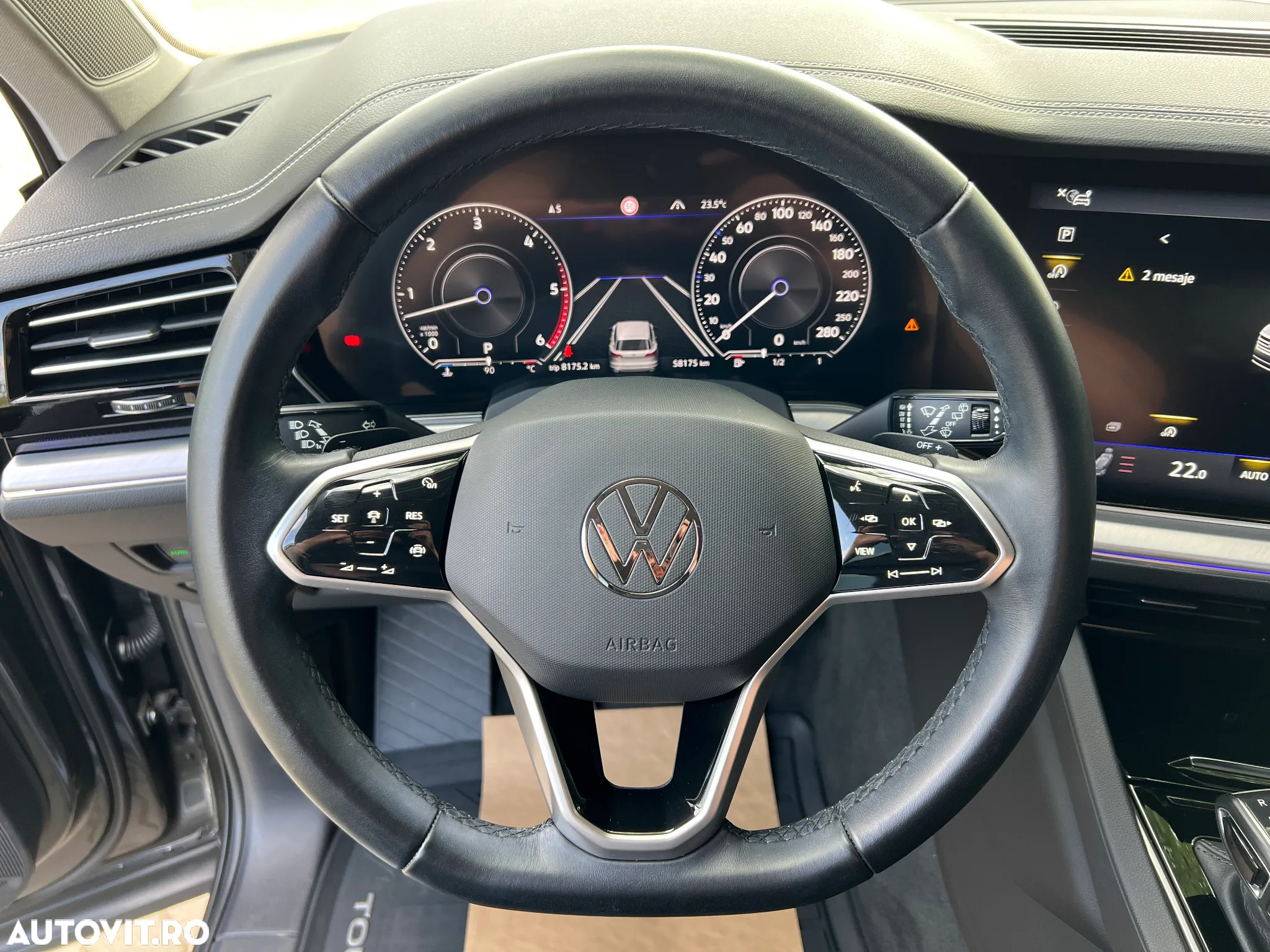 Volkswagen Touareg V6 TDI Elegance - 23