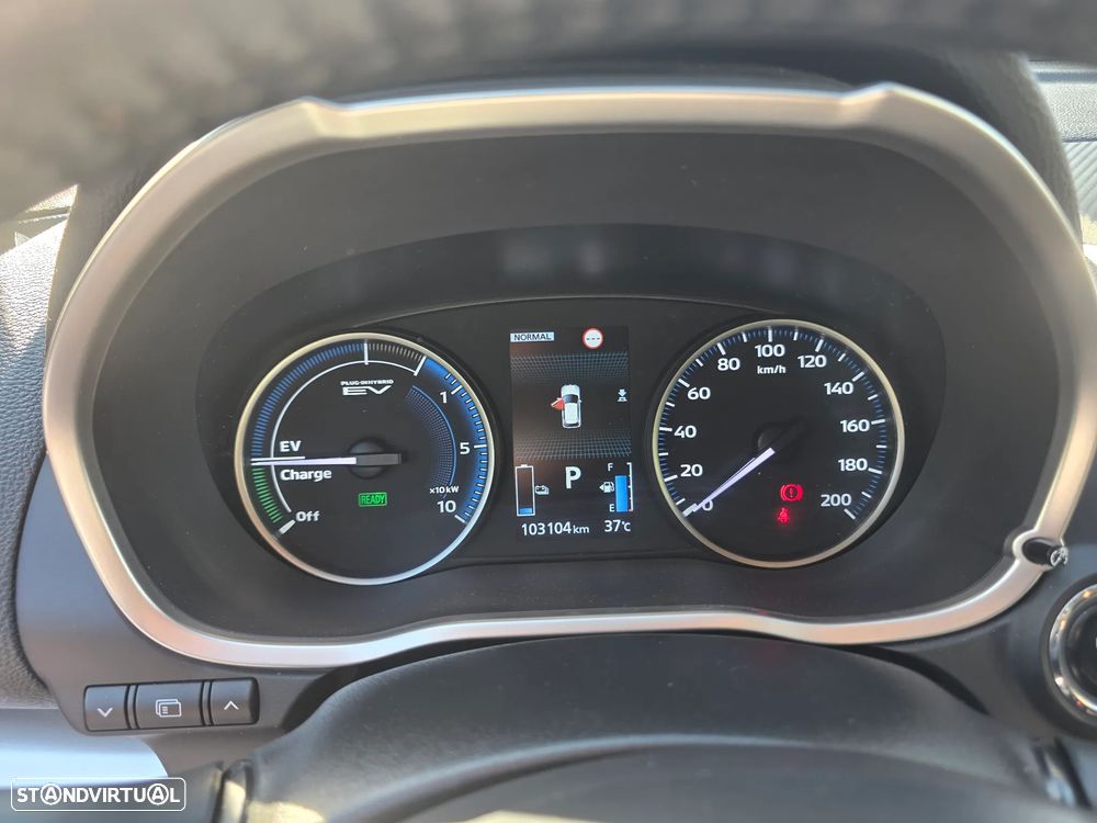 Mitsubishi Eclipse Cross - 10