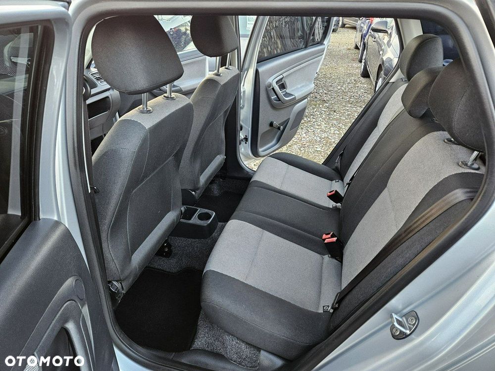Skoda Fabia - 9