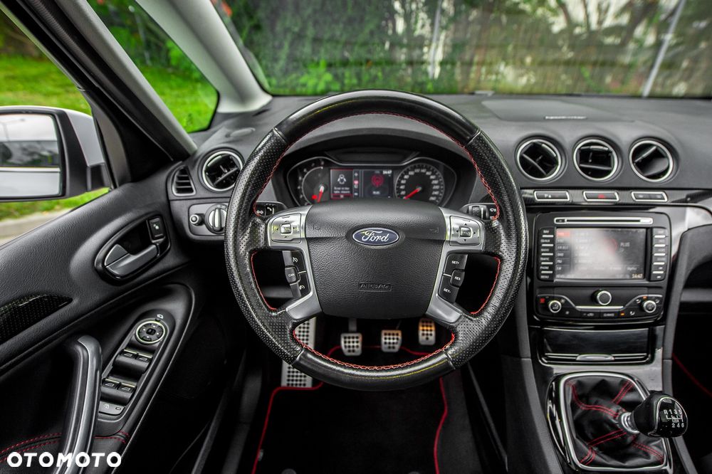 Ford S-Max 2.0 T Titanium - 20