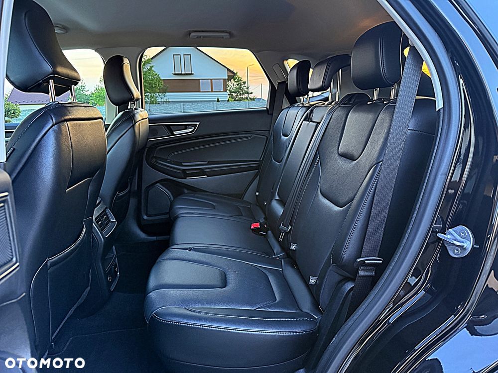 Ford Edge - 18
