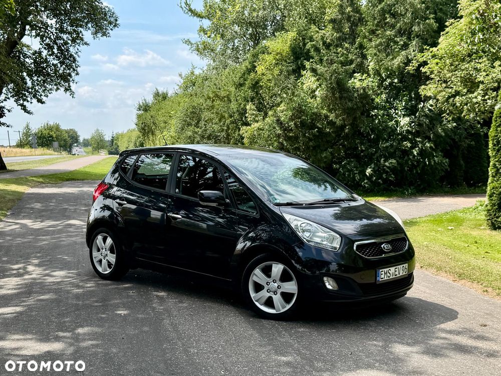 Kia Venga 1.6 CRDi 128 Fifa World Cup Edition - 10