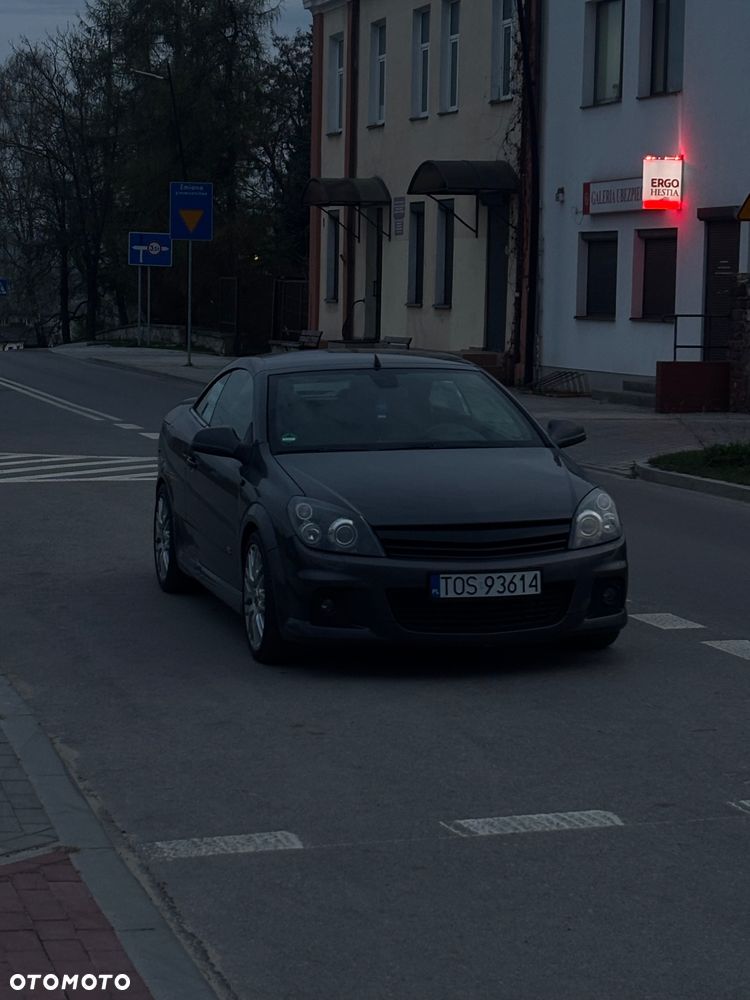 Opel Astra - 2