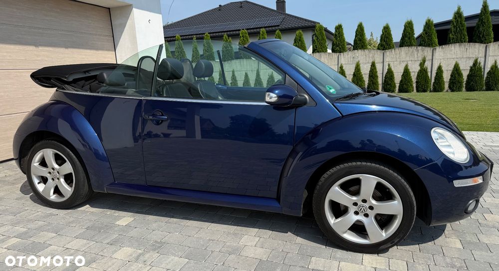 Volkswagen New Beetle 2.0 - 4