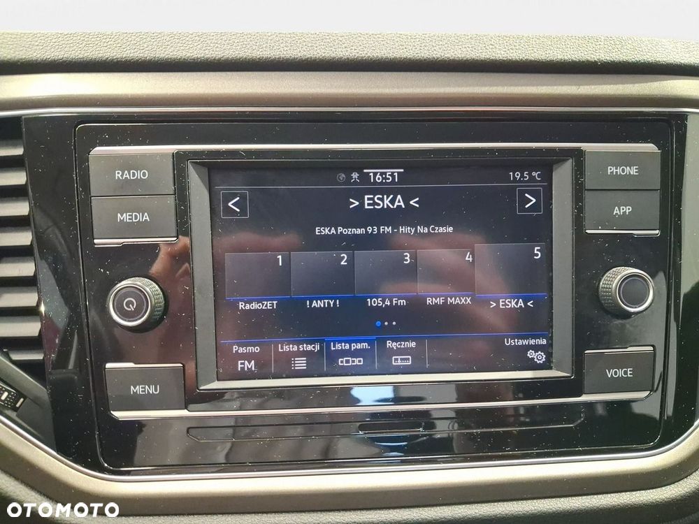 Volkswagen T-Roc - 22