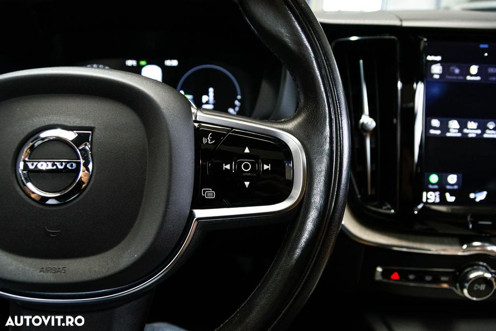 Volvo XC 60 T8 Twin Engine AWD Inscription - 24