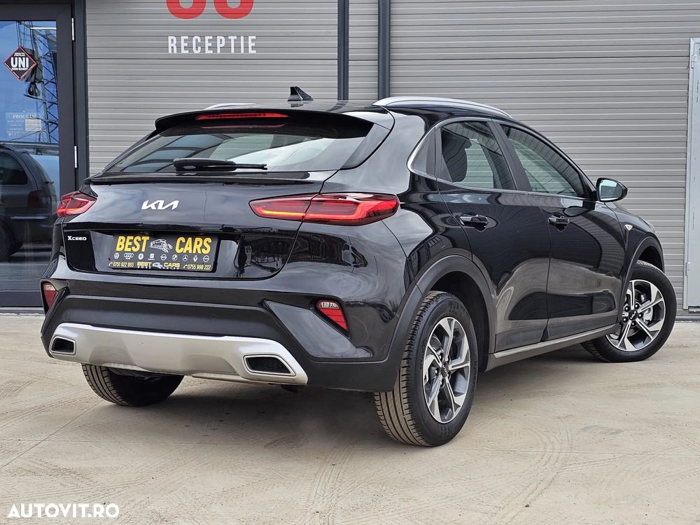 KIA Xceed 2022 — imagine 2