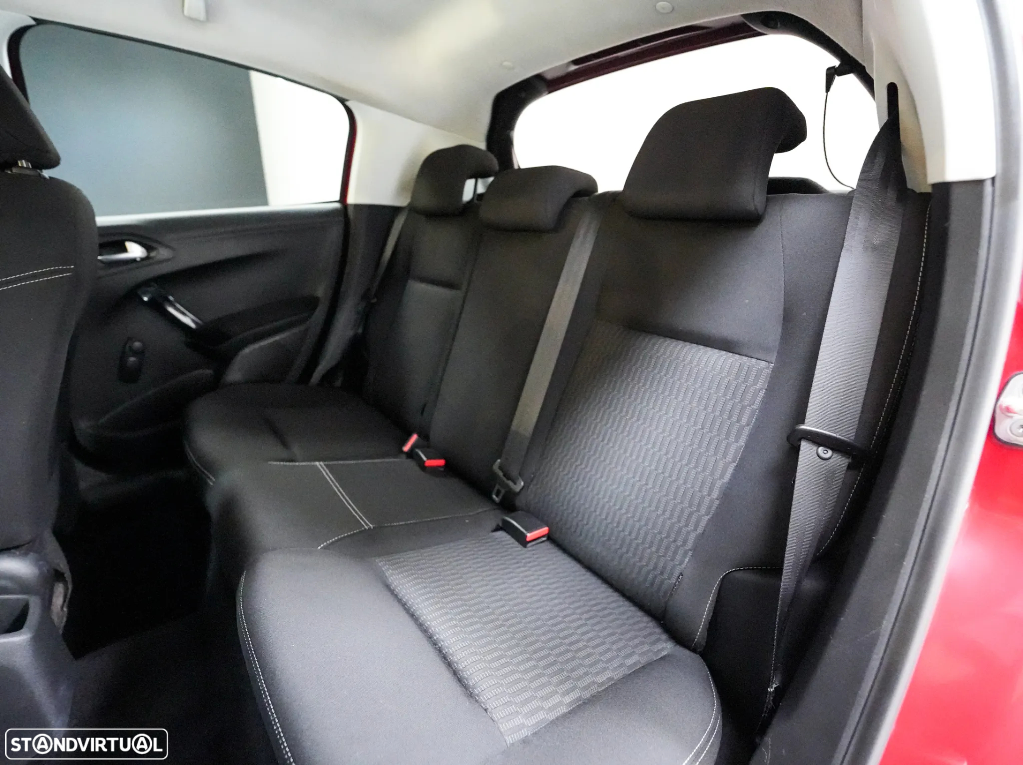 Peugeot 208 1.2 PureTech Style - 11