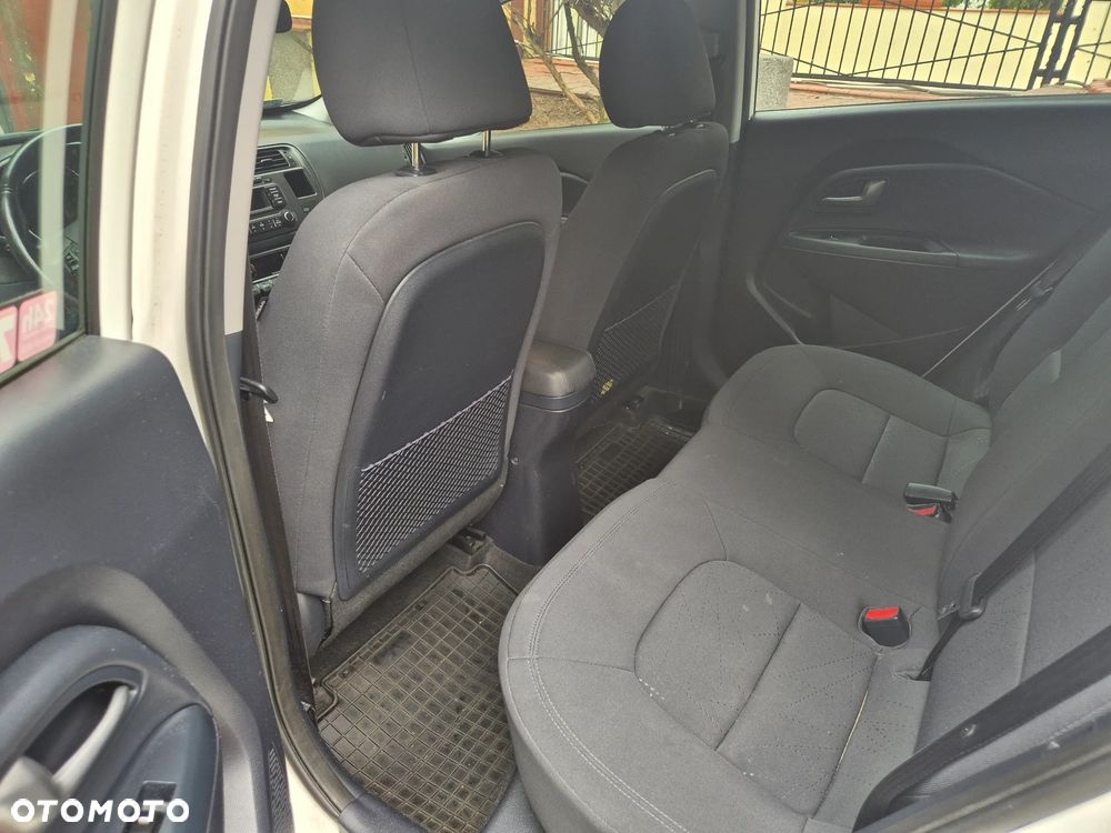 Kia Rio 1.2 XL - 12