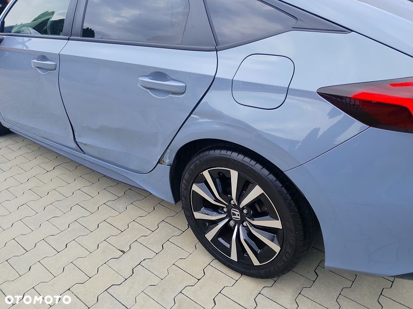 Honda Civic 2.0 i-MMD Elegance CVT - 10