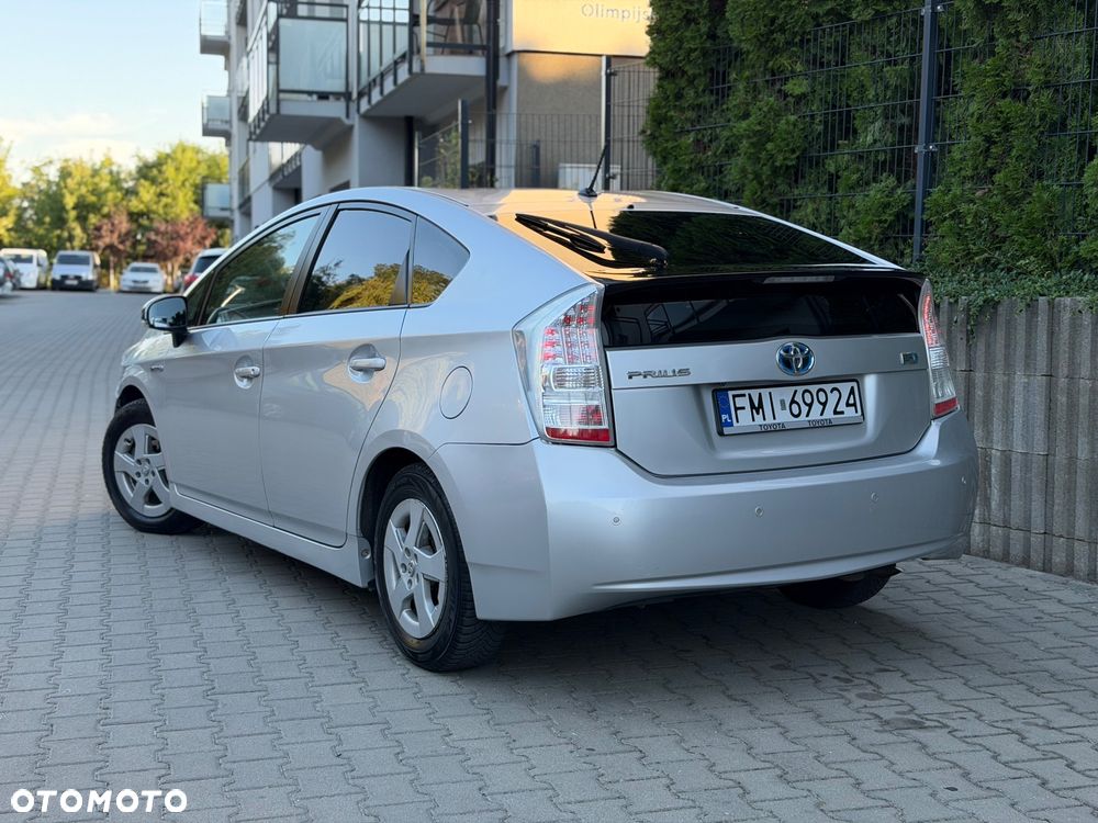 Toyota Prius - 6
