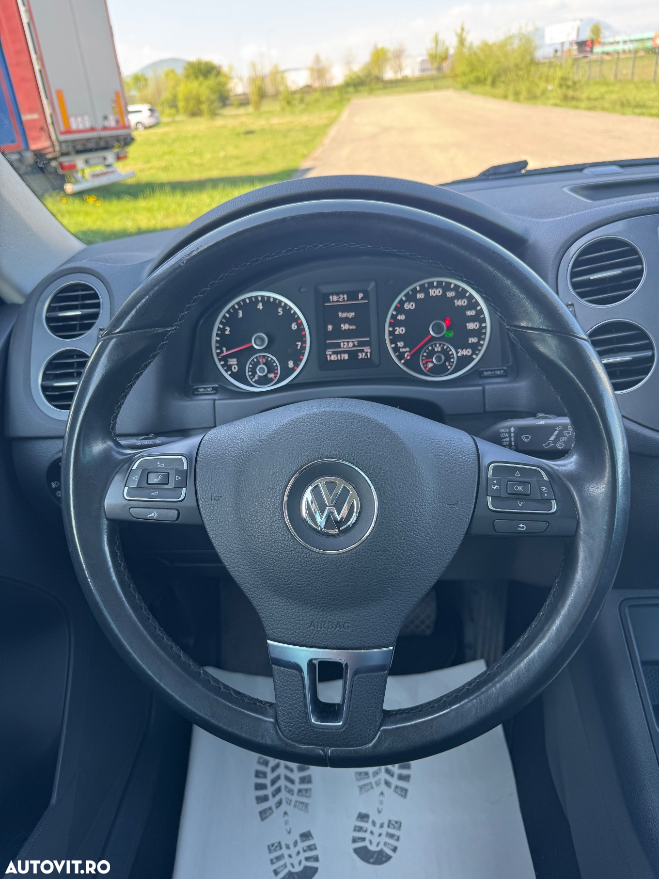 Volkswagen Tiguan 2.0 TSI 4Motion DSG Sport & Style - 8