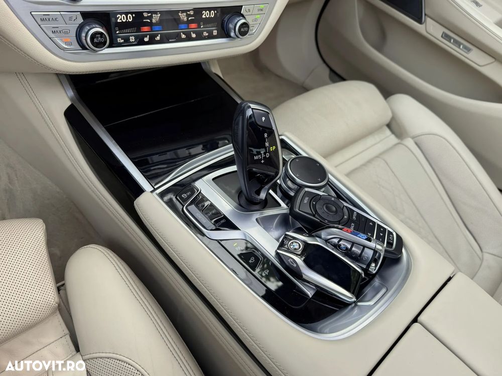 BMW Seria 7 750d xDrive - 17