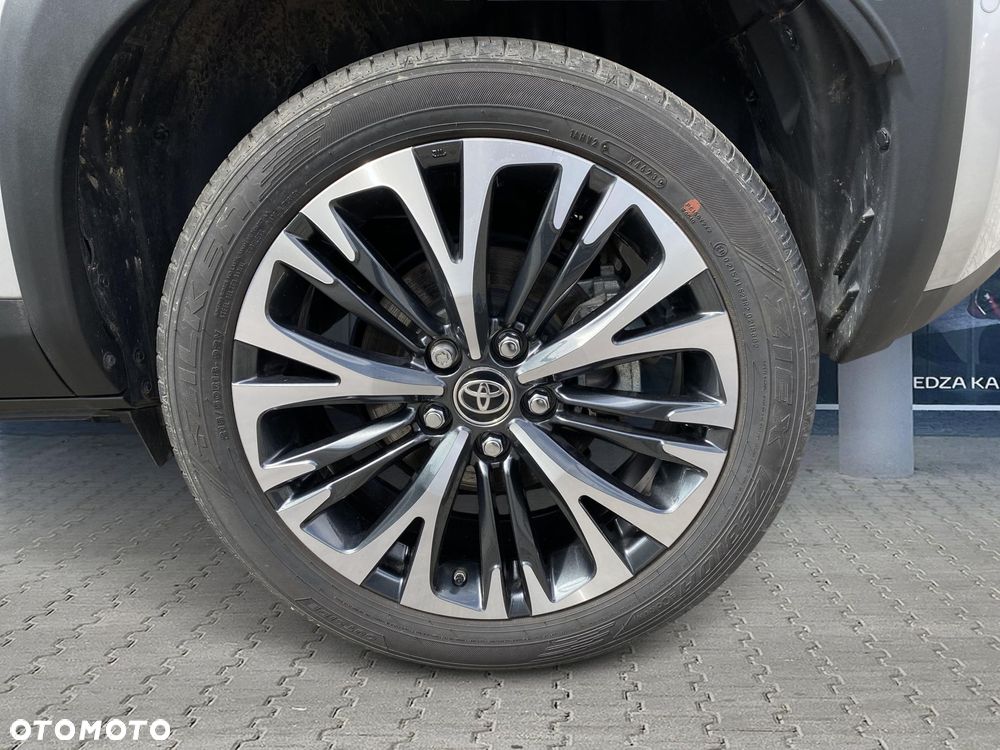 Toyota Yaris Cross - 28