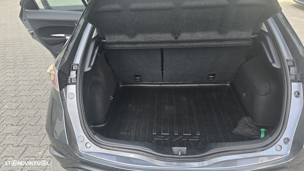 Honda Civic 1.4 i-VTEC Comfort - 15