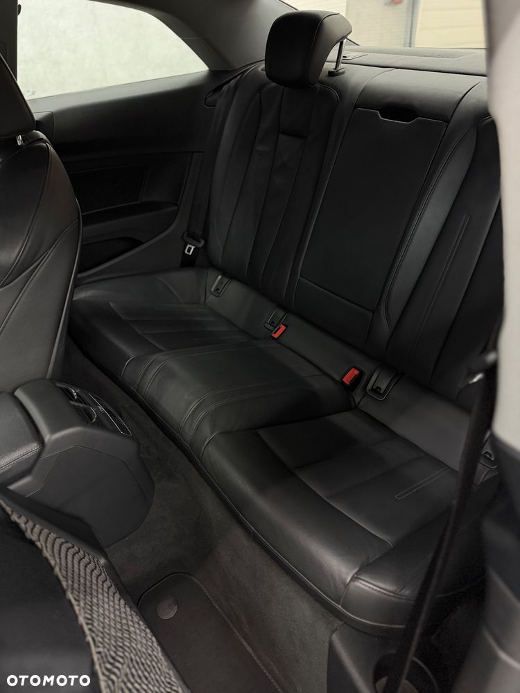 Audi A5 Coupé - 13