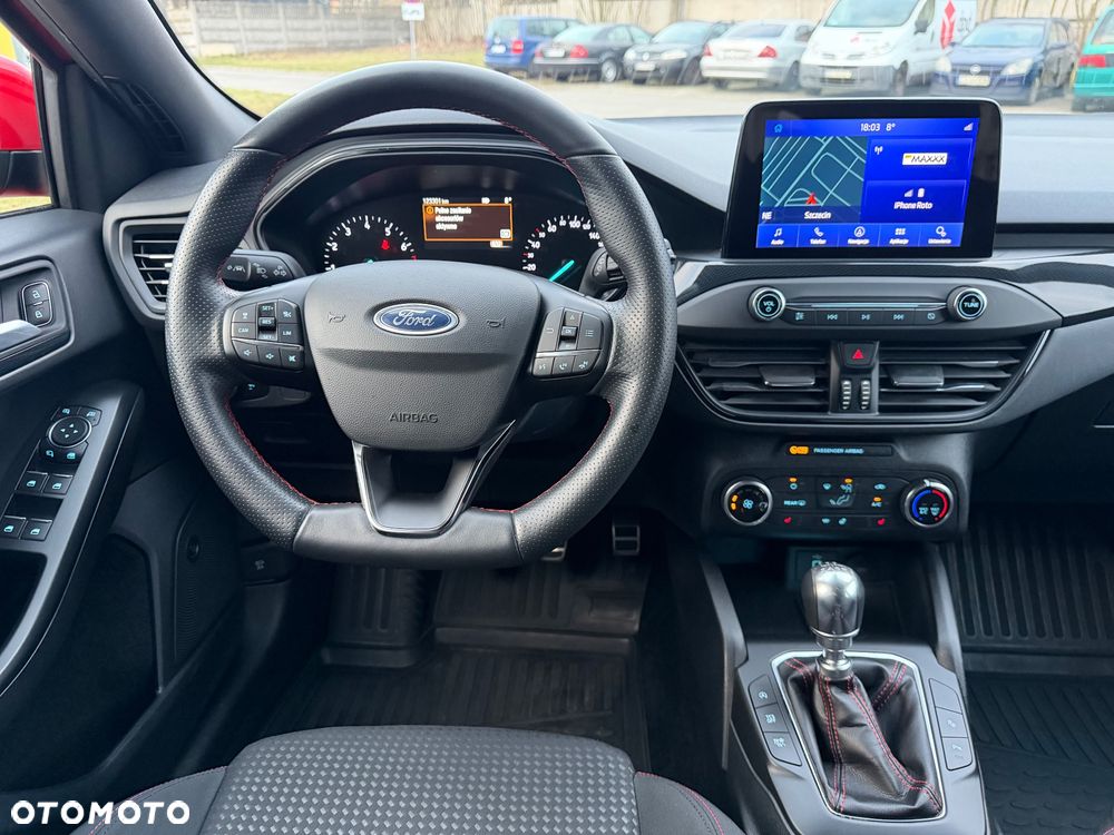 Ford Focus 1.0 EcoBoost ST-Line Red ASS - 9