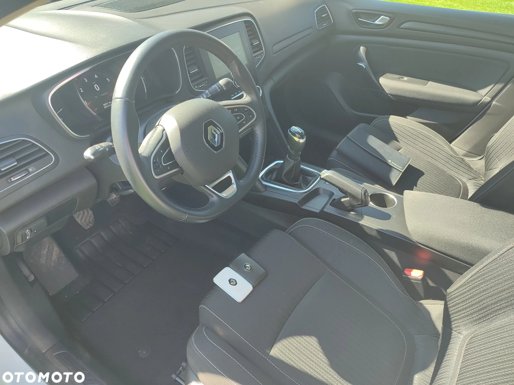 Renault Megane 1.3 TCe FAP Intens - 17
