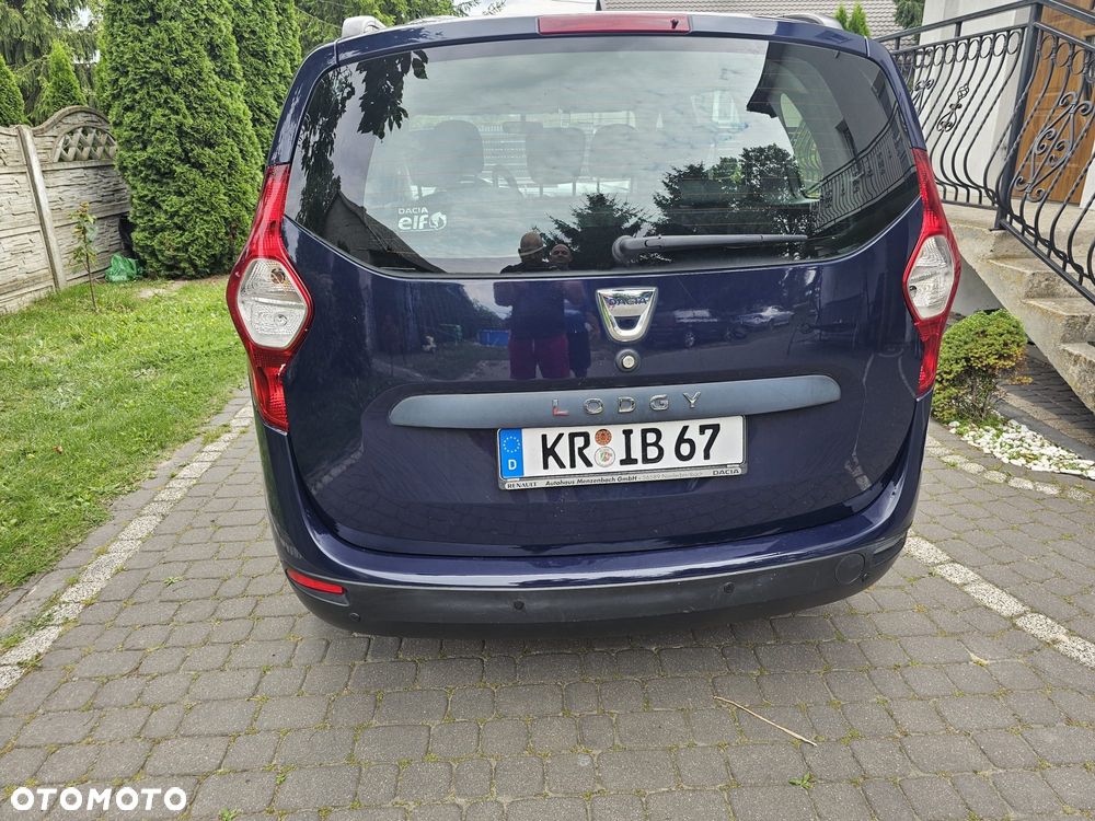 Dacia Lodgy 1.6 MPI 85 Prestige - 17