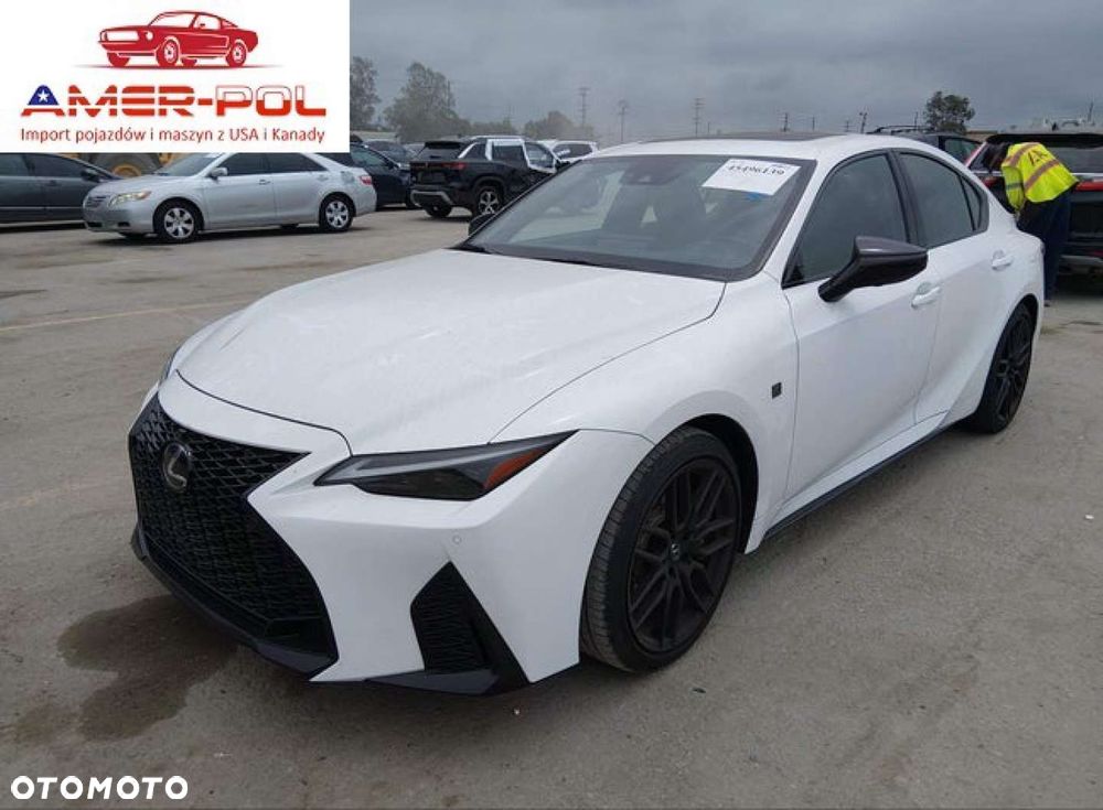 Lexus IS - 1