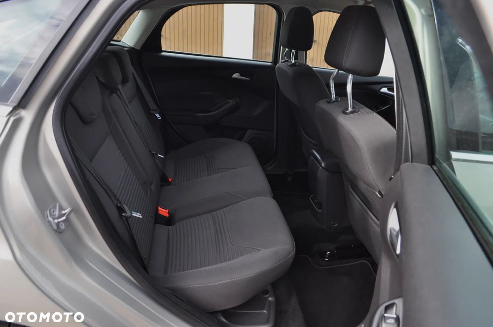 Ford Focus 1.5 EcoBoost Start-Stopp-System Business Edition - 27