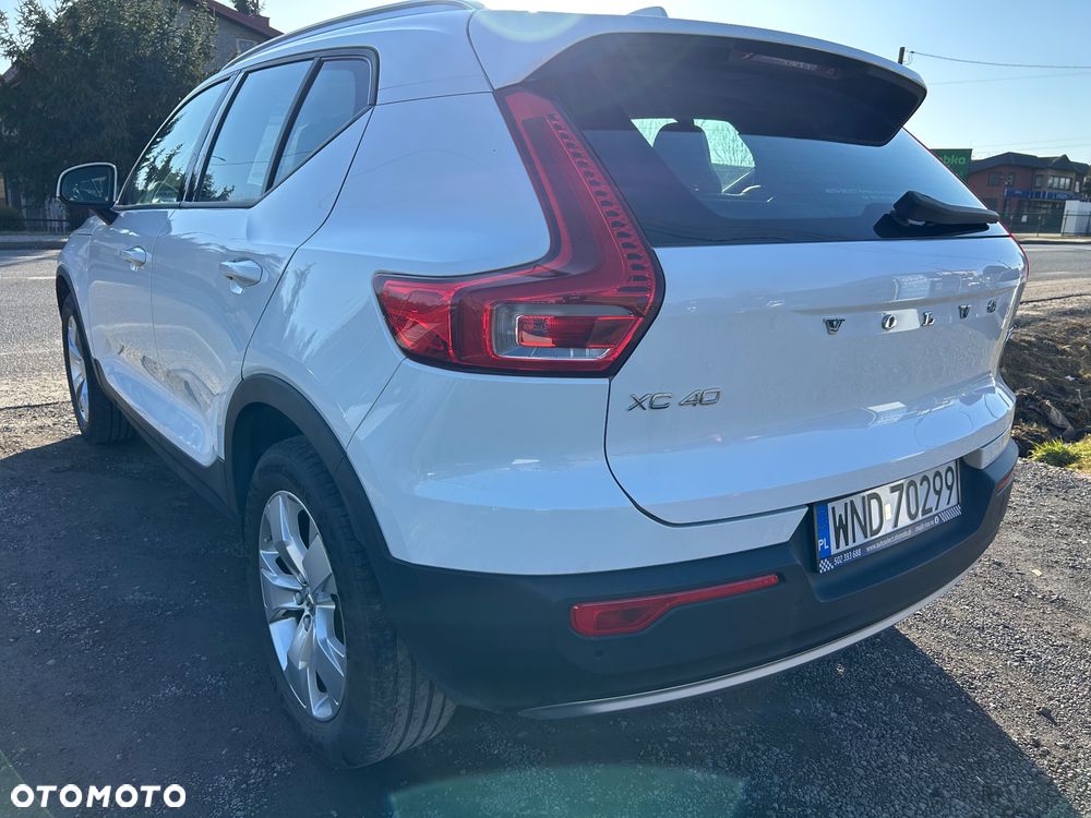 Volvo XC 40 T5 AWD Momentum Pro - 14