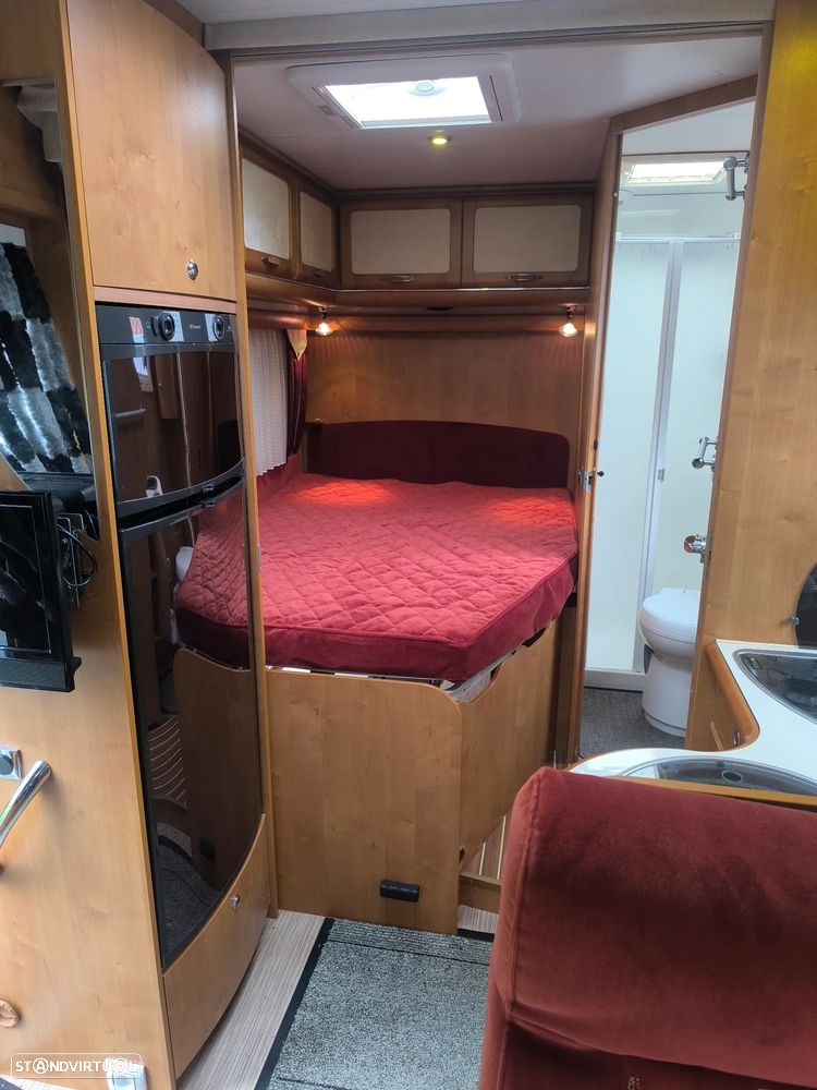 Rapido Serie 70 2 camas casal sempre feitas apenas  39.000kms sempre de garagem - 16