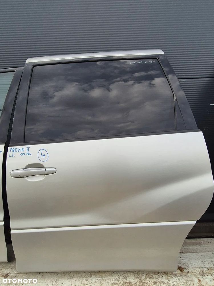 PREVIA II DRZWI BŁOTNIK KLAPA ZDERZAK SZYBA FOTEL CHŁODNICA WODY WZMOCNIENIE WENTYLATOR CHŁODNICY - 6