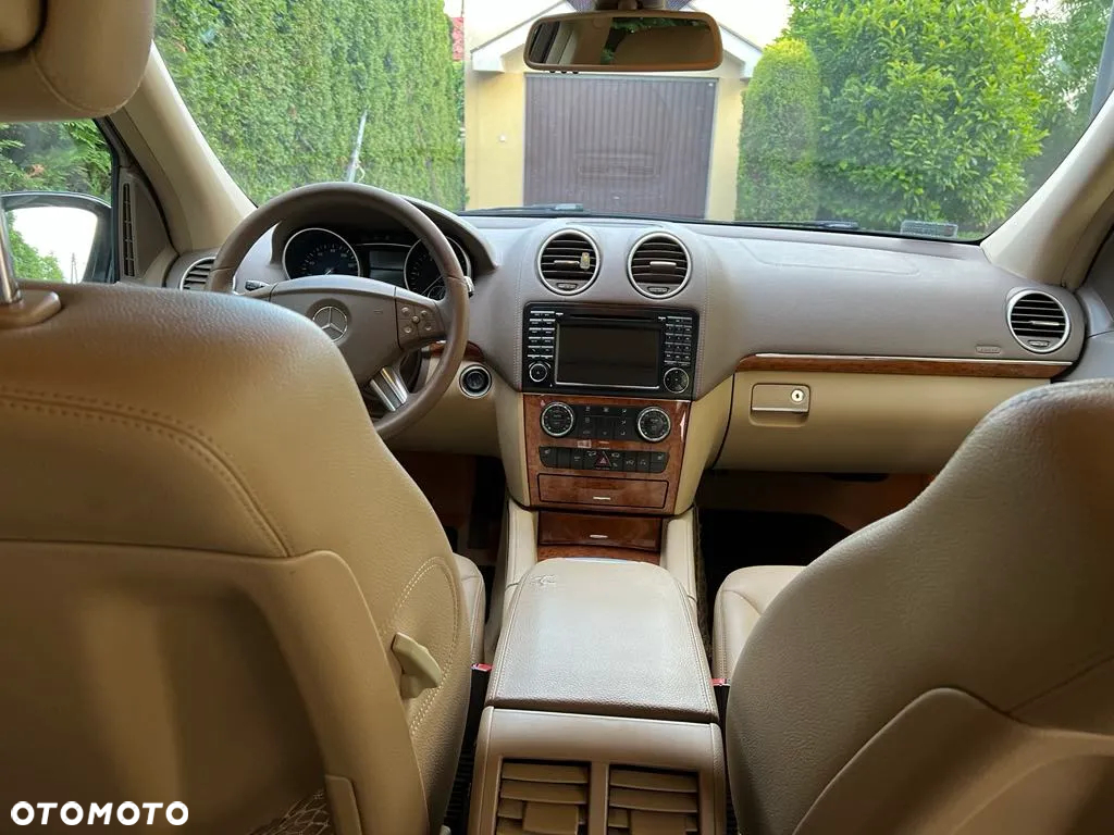 Mercedes-Benz GL 320 CDI - 14
